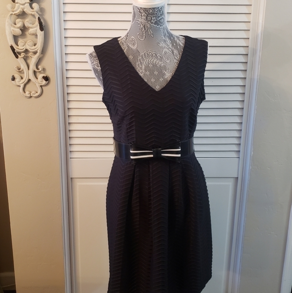 ENFOCUS STUDIO DRESS - Picture 4 of 5